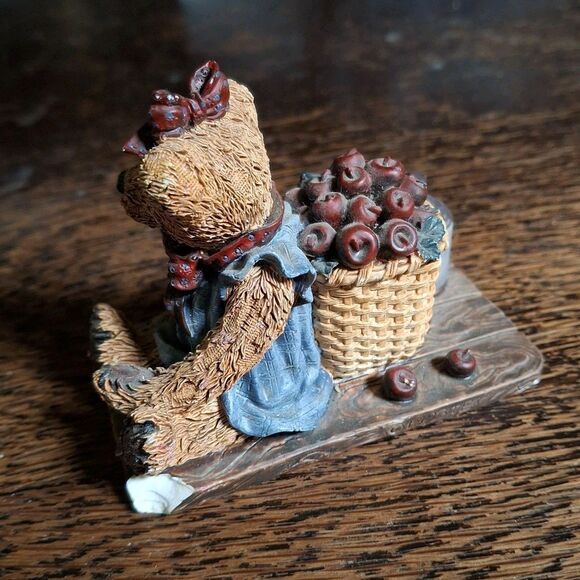 1993 Boyds Bears Bearstone Bailey in the Orchard Lifes Harvest Retired No Box - Picture 5 of 5